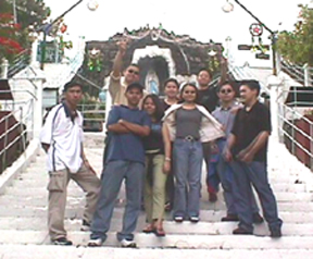 bg002.jpg