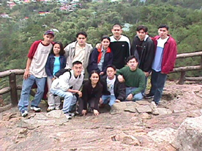 bg022.jpg
